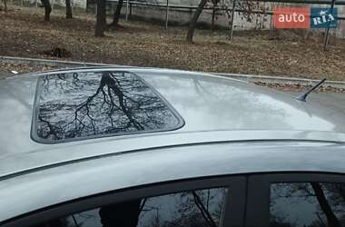 Седан Mazda 3 2006 в 