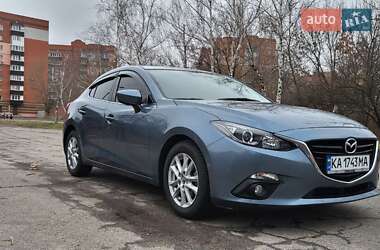 Седан Mazda 3 2015 в Полтаві