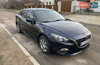 Седан Mazda 3 2013 в Киеве