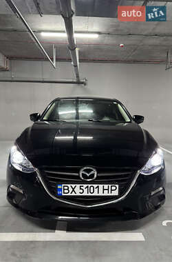 Седан Mazda 3 2014 в Дніпрі