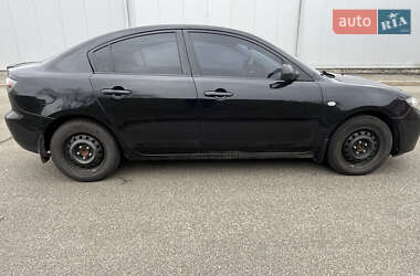 Седан Mazda 3 2006 в Борисполі