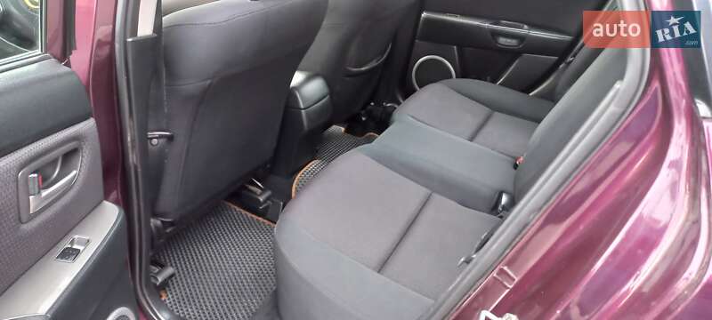 Хэтчбек Mazda 3 2008 в Киеве