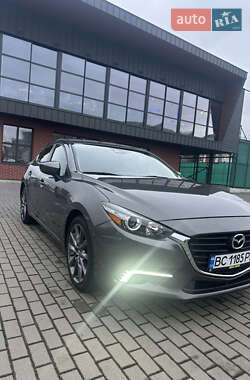 Mazda 3 2018