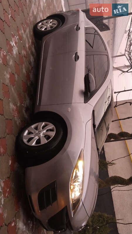 Седан Mazda 3 2010 в Иршаве