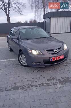 Хетчбек Mazda 3 2008 в Володимирі