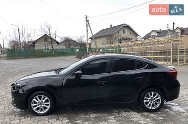 Седан Mazda 3 2013 в Івано-Франківську