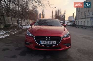 Mazda 3 2016