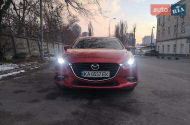 Седан Mazda 3 2016 в Києві