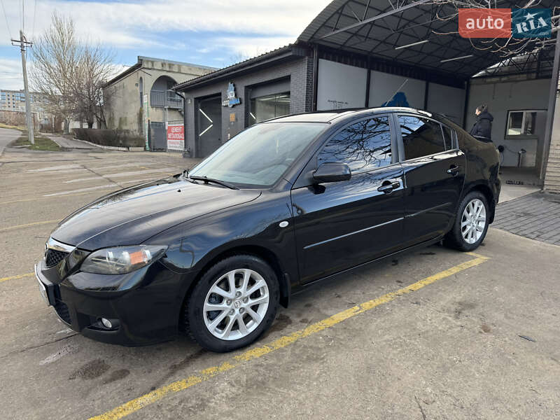 Седан Mazda 3 2008 в Южноукраїнську