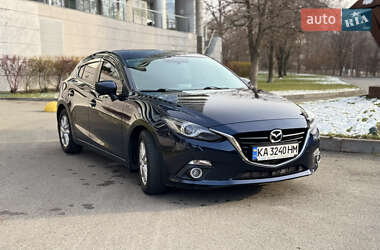 Хетчбек Mazda 3 2015 в Києві