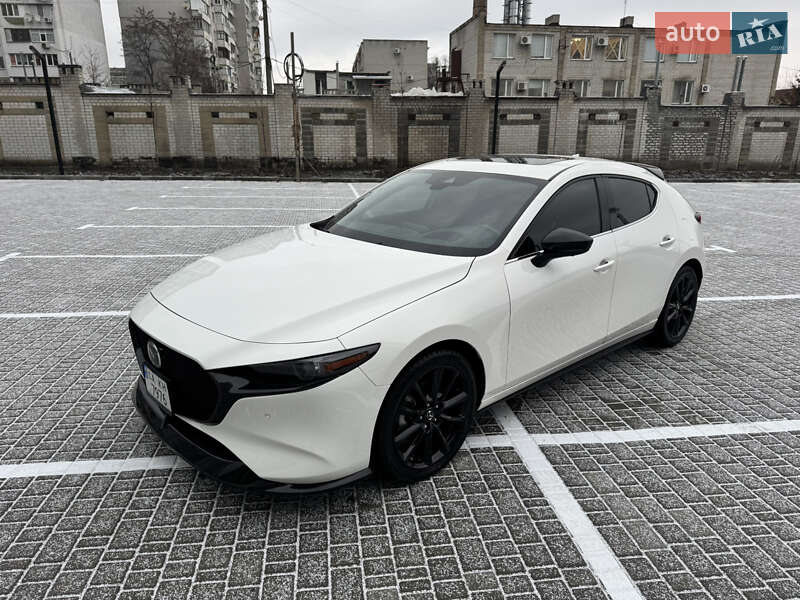 Хэтчбек Mazda 3 2022 в Черкассах