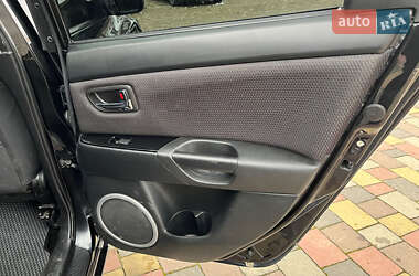 Хэтчбек Mazda 3 2008 в 
