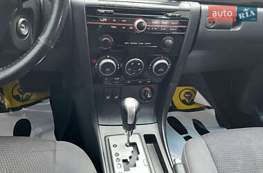 Хэтчбек Mazda 3 2008 в 