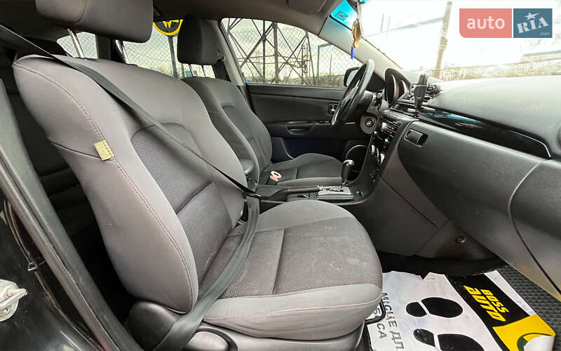 Хэтчбек Mazda 3 2008 в Стрые