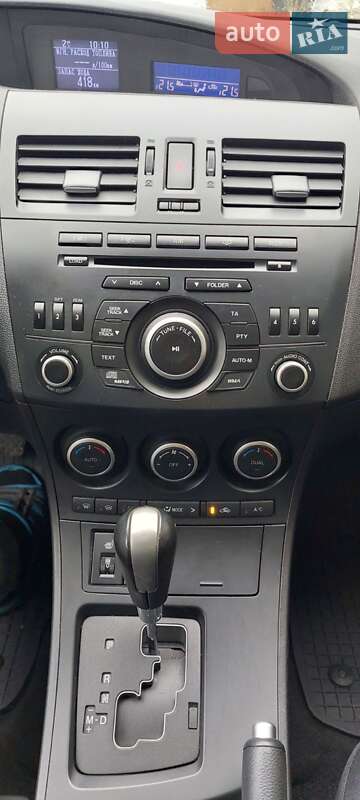 Седан Mazda 3 2012 в Кременчуге