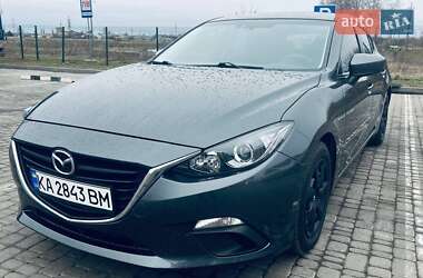 Mazda 3 2015