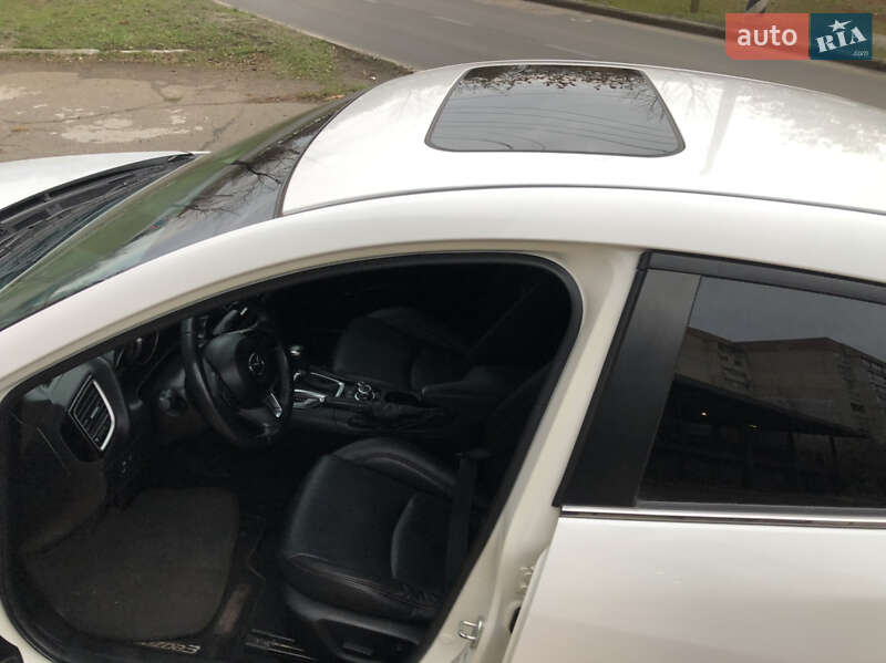 Седан Mazda 3 2015 в Одесі