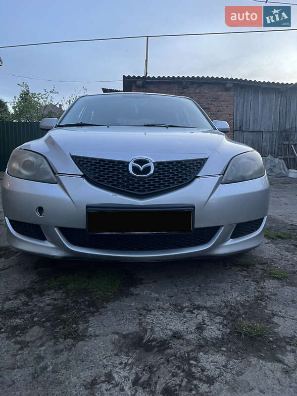 Хэтчбек Mazda 3 2004 в Червонограде