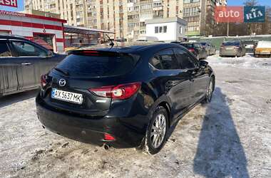 Хэтчбек Mazda 3 2015 в 