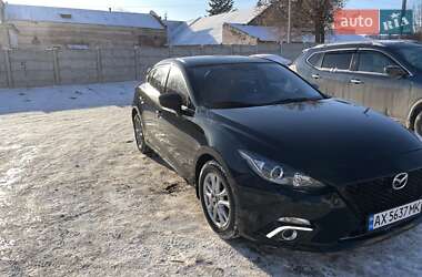 Хэтчбек Mazda 3 2015 в 