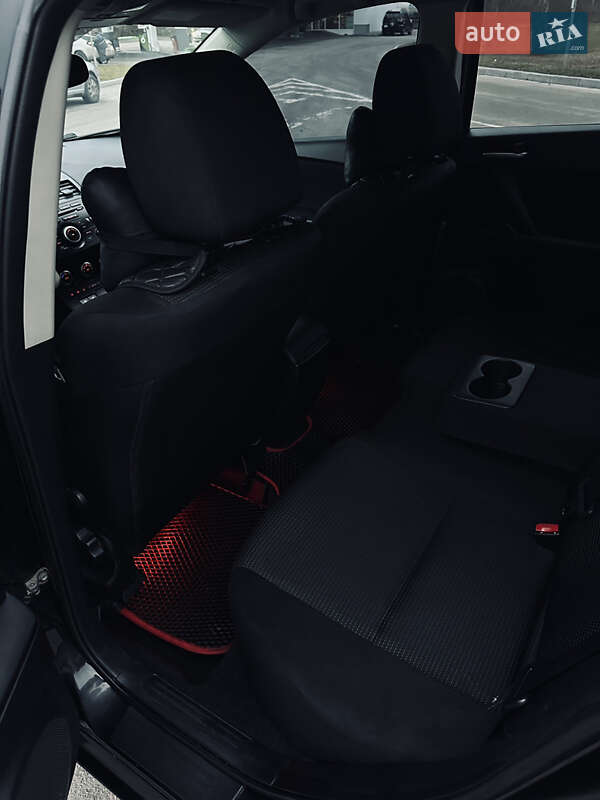 Хэтчбек Mazda 3 2012 в Полтаве