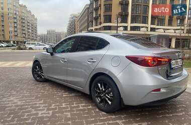 Mazda 3 2016