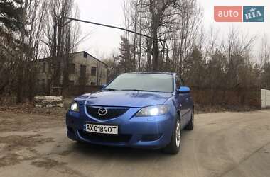 Седан Mazda 3 2004 в Зміїві