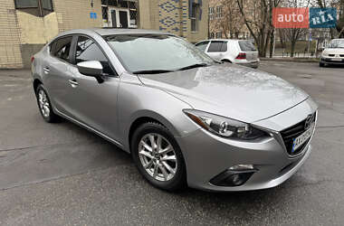 Седан Mazda 3 2015 в Києві