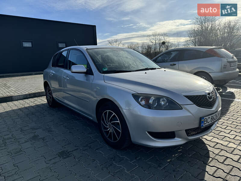 Хэтчбек Mazda 3 2005 в Жидачове