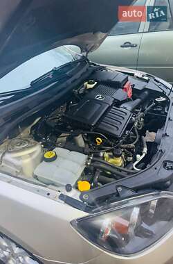 Хэтчбек Mazda 3 2008 в 