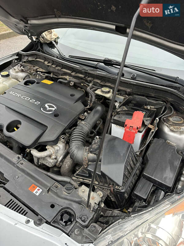 Хэтчбек Mazda 3 2010 в Чернигове