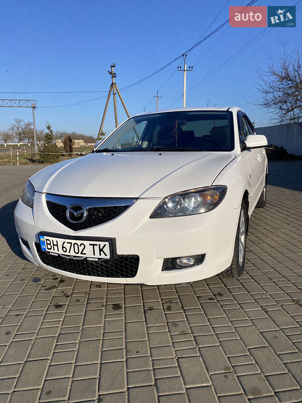 Седан Mazda 3 2006 в Беляевке