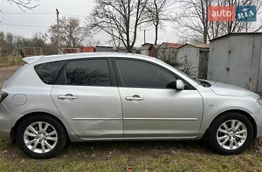 Хэтчбек Mazda 3 2006 в Черноморске