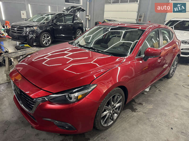 Mazda 3 2018