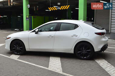 Хэтчбек Mazda 3 2021 в 