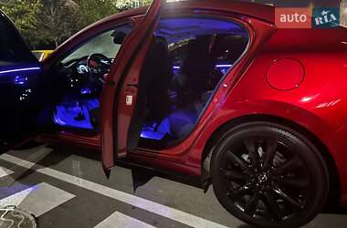 Седан Mazda 3 2019 в 