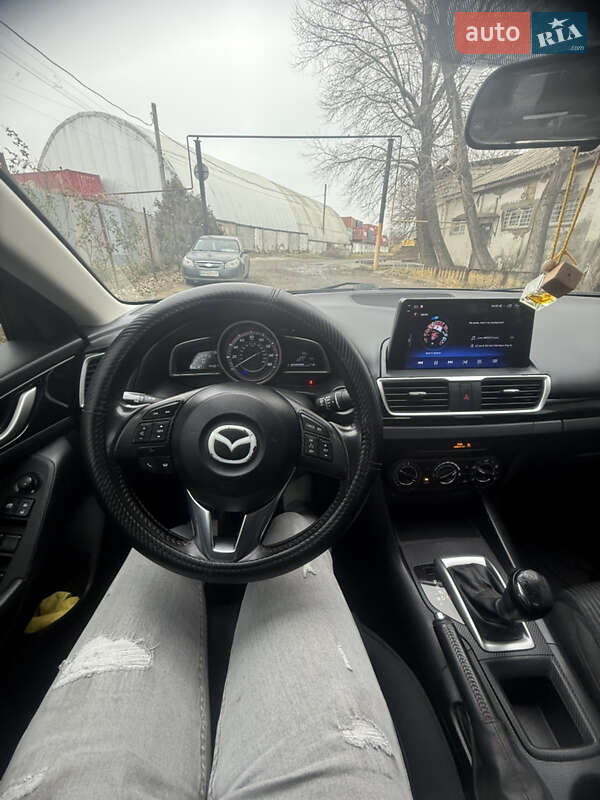 Седан Mazda 3 2013 в Одессе