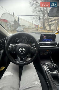Седан Mazda 3 2013 в 
