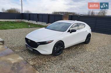 Хэтчбек Mazda 3 2022 в Дрогобыче