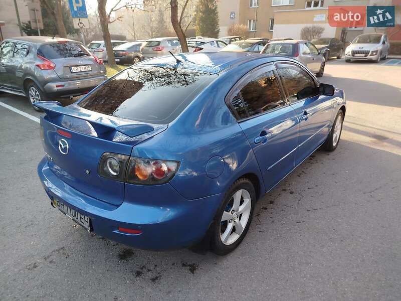 Седан Mazda 3 2005 в Одессе
