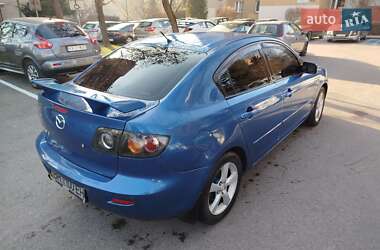 Седан Mazda 3 2005 в 