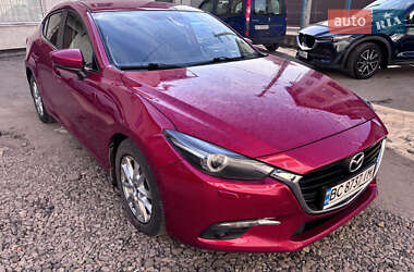 Седан Mazda 3 2018 в Львові