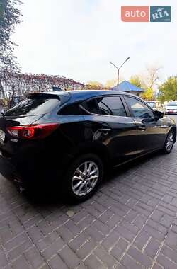 Хэтчбек Mazda 3 2014 в 