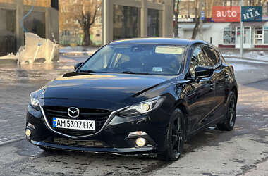 Хетчбек Mazda 3 2014 в Житомирі