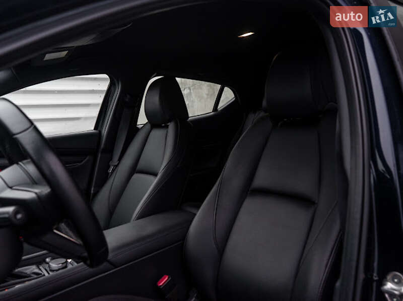 Хэтчбек Mazda 3 2020 в Львове