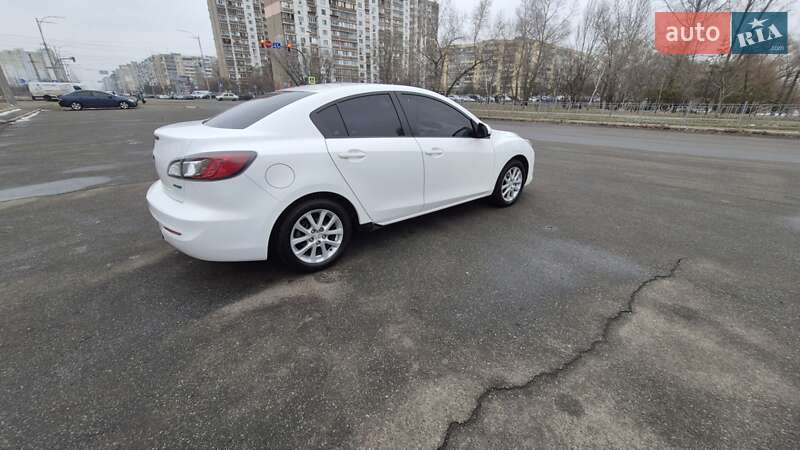Седан Mazda 3 2012 в Києві фото 4 Седан Mazda 3 2012 в Києві