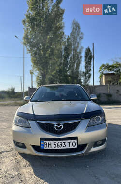 Седан Mazda 3 2005 в 