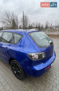 Хетчбек Mazda 3 2006 в Івано-Франківську
