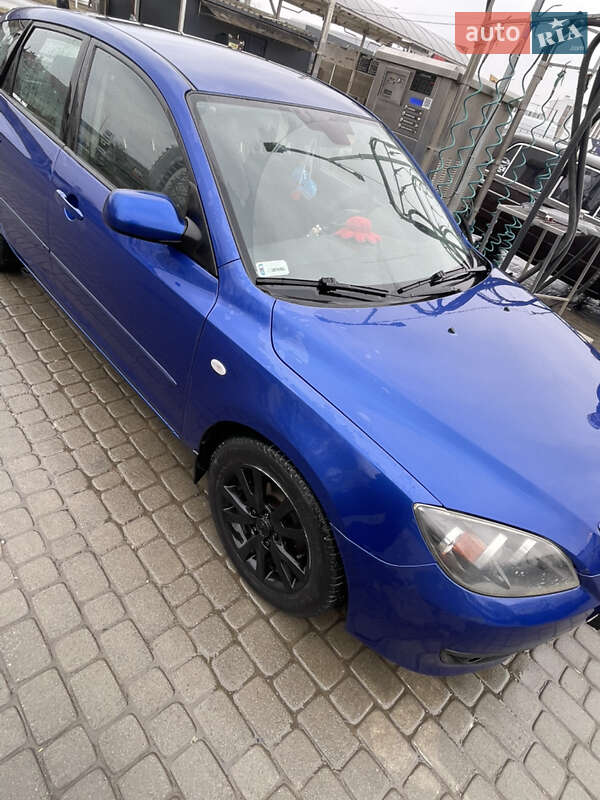 Хэтчбек Mazda 3 2006 в Ивано-Франковске