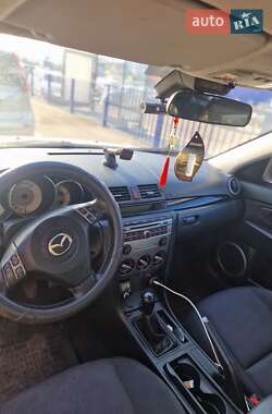 Хэтчбек Mazda 3 2007 в 